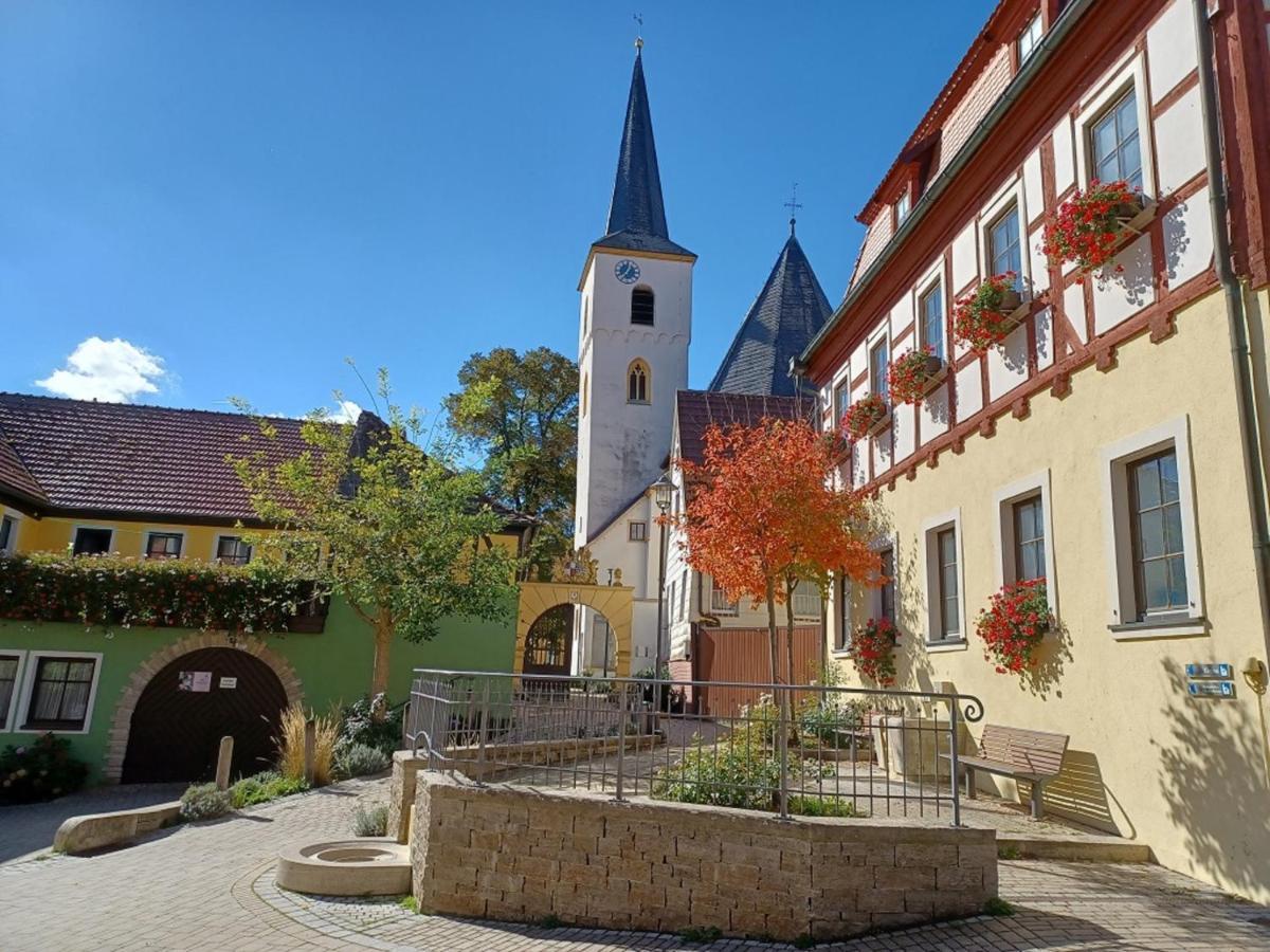 Ferienwohnung Gutermuth Obereisenheim Exterior foto